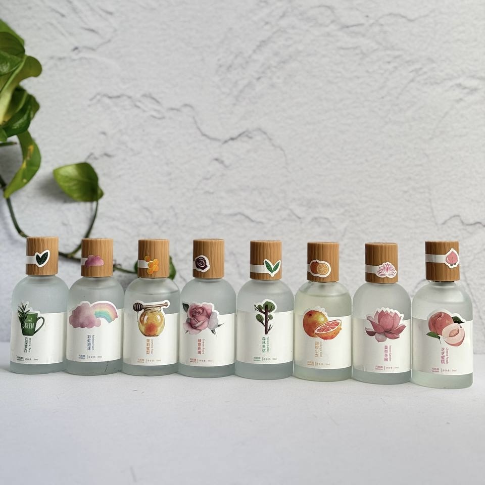 عطر بيكينی در چوبی